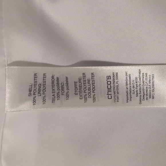 NWT Chico's White Blazer - Picture 4 of 5